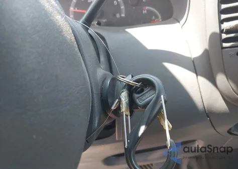 2003 Ford F-150 Lariat/Xl/Xlt из США, поврежденный, VIN 1FTRX18L53NA25491